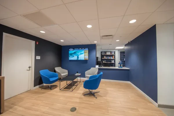 Piazza Volkswagen of Ardmore Service Center - photo 3
