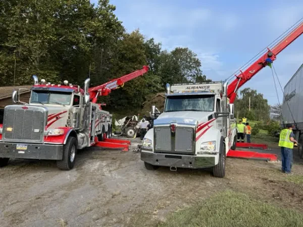 Aurand's Towing - photo 3
