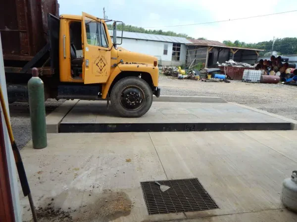 Ridgeside Recyclers LLC - photo 2