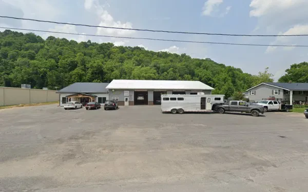 Carm's Auto Repair - photo 3