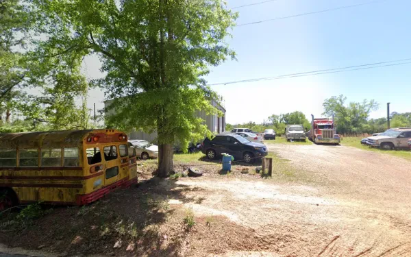 Holifield Wrecker Service - photo 2