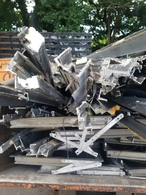 Universal metal uno recycling - photo 2