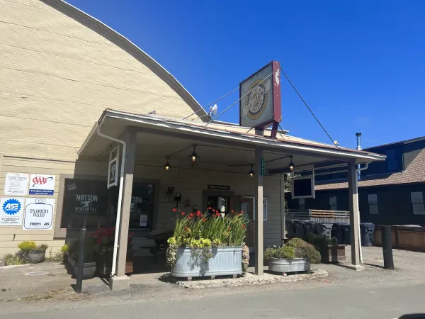 Elk Garage - photo 3