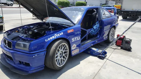 A's Garage - photo 3