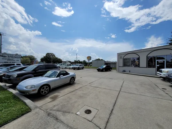 Champion Auto Wholesale Inc. - photo 4