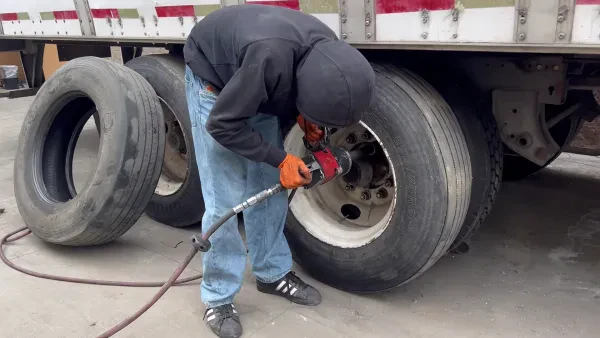 Bestrux Mobile Truck & Trailer Road Service - photo 2