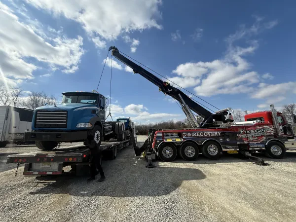 Fix & Go Truck Trailer Repair - photo 4