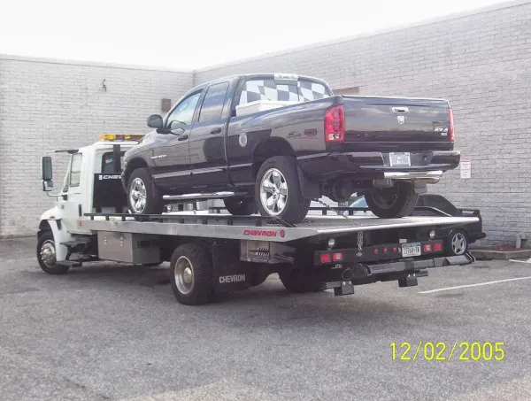 SJS Towing & Recovery - photo 3