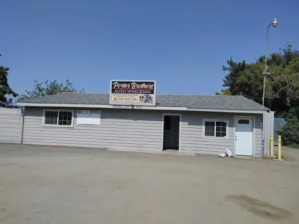 Porter Brothers Auto Wrecking - photo 3