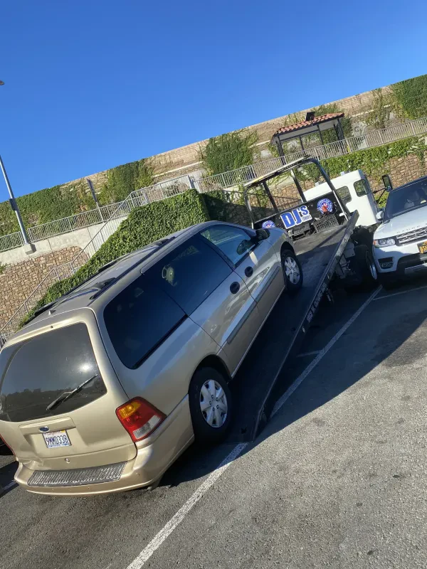 DJ's Towing LLC - photo 3