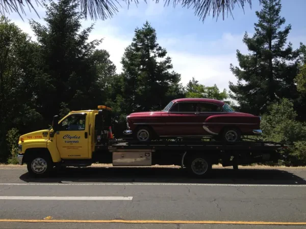 Clyde's Towing, Inc. - photo 4