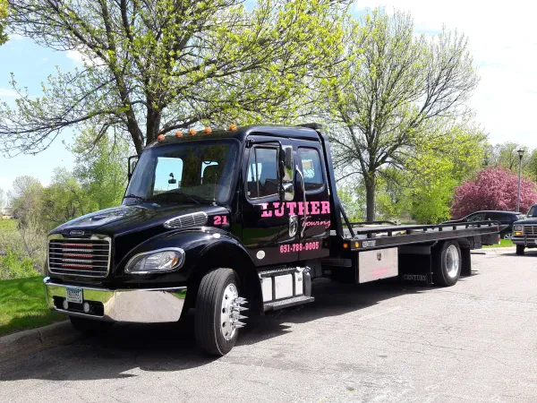 Luther Towing & Service - photo 2