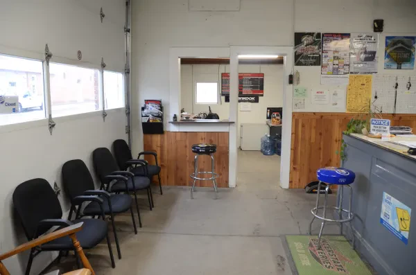 R&N Auto Repair - photo 3