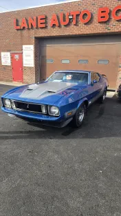 Lane Auto Body in Glenolden,PA