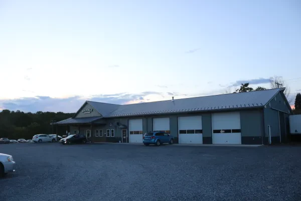 Mausdale Service Center - photo 4