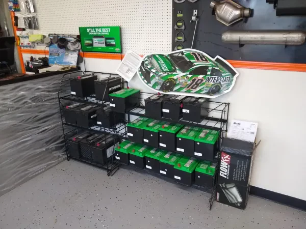 Yepez Auto Parts - photo 2
