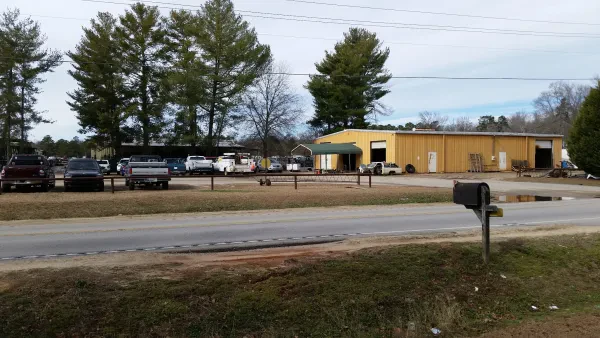 Barnette's Auto Parts - photo 2