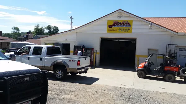 Bill's Towing & Auto Body Repair - photo 2