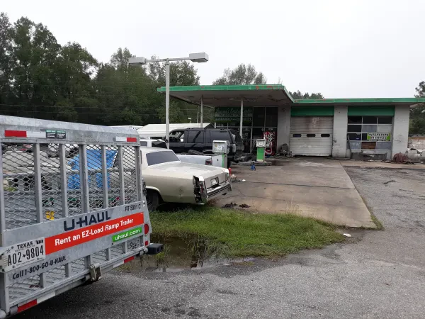 Lawson's Service Center & Garage - photo 2