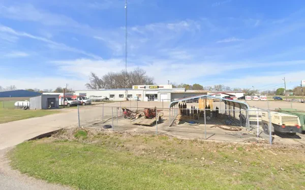 Belmont Farm & Home Center - photo 2