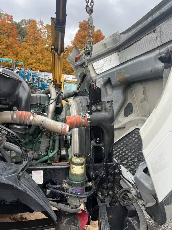 Del's Truck & Auto Repair, LLC - photo 2