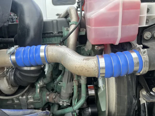 Del's Truck & Auto Repair, LLC - photo 3