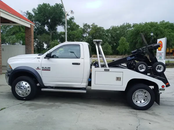 Beaufort Towing, LLC - photo 2