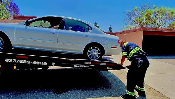 Helms & Hill Towing - photo 2