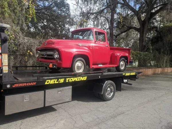 Del's Towing Corporation - photo 3