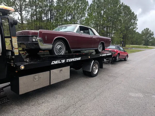 Del's Towing Corporation - photo 4