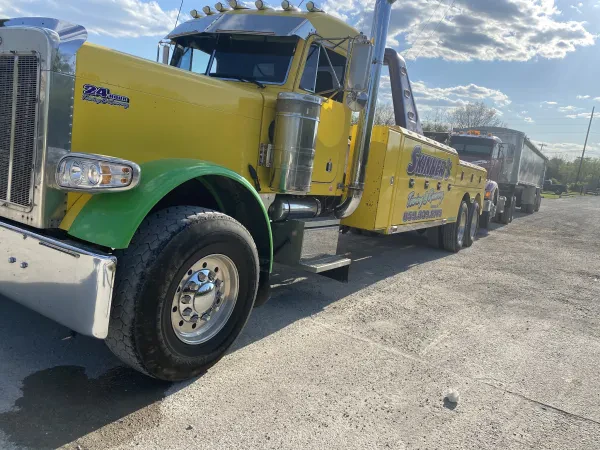 Skinner's auto & towing. - photo 2