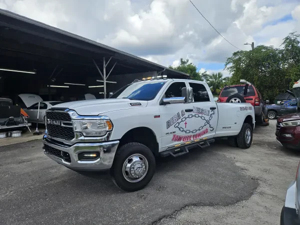 Robert Hart Auto Repair - photo 4