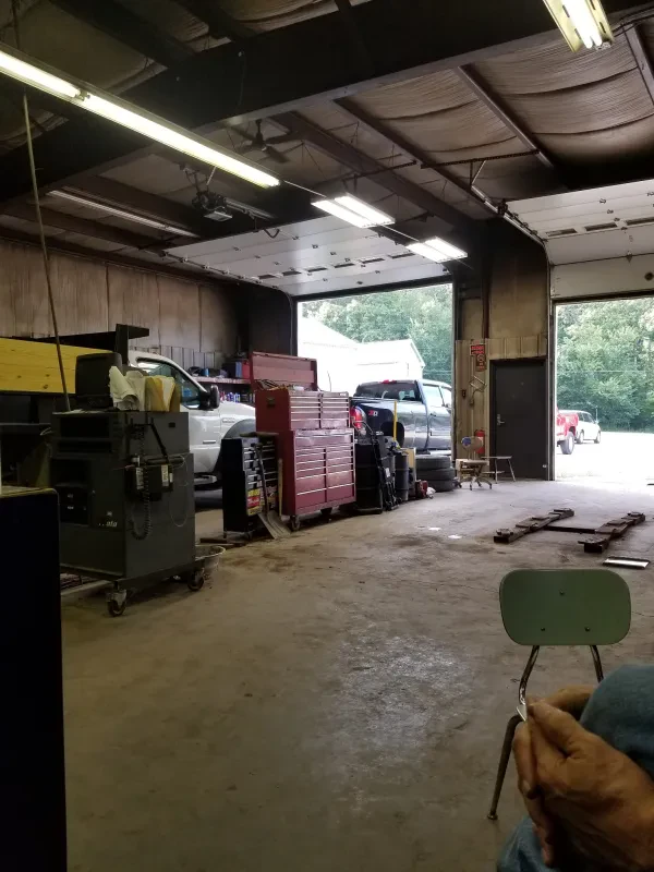 Rusmisel's Garage - photo 2