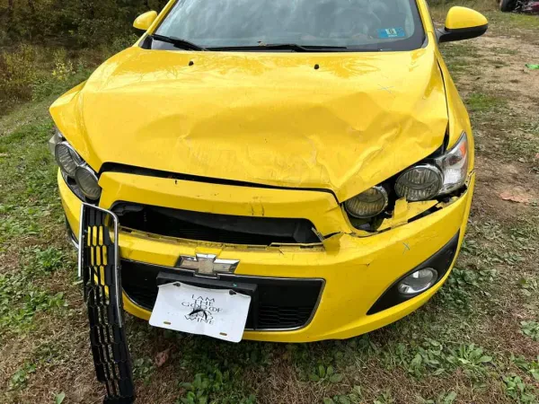 Cow Creek Auto Body and Towing - photo 3