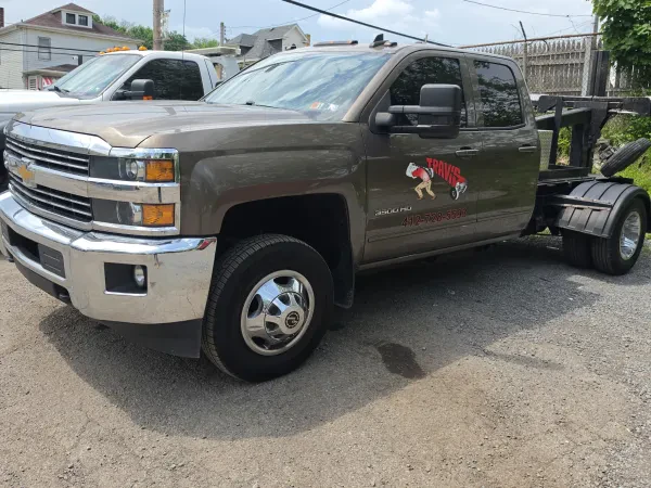 Travis Towing - photo 4