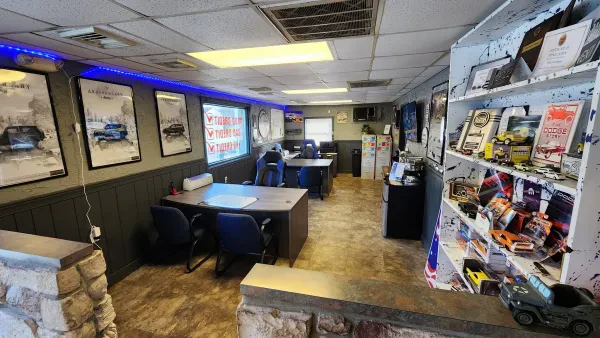 Conoy Car Company - photo 2
