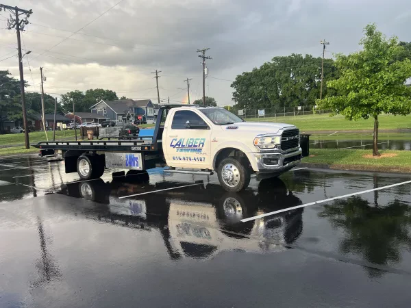 Caliber Towing - photo 2