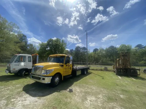 Jr's Auto Repair and Salvage - photo 2