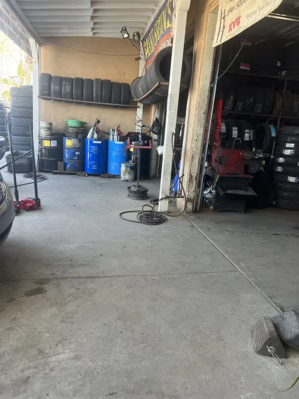 Quartz Hill Tires & Brakes - photo 3