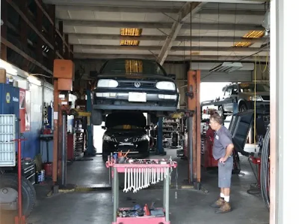 Family Auto Service - photo 4