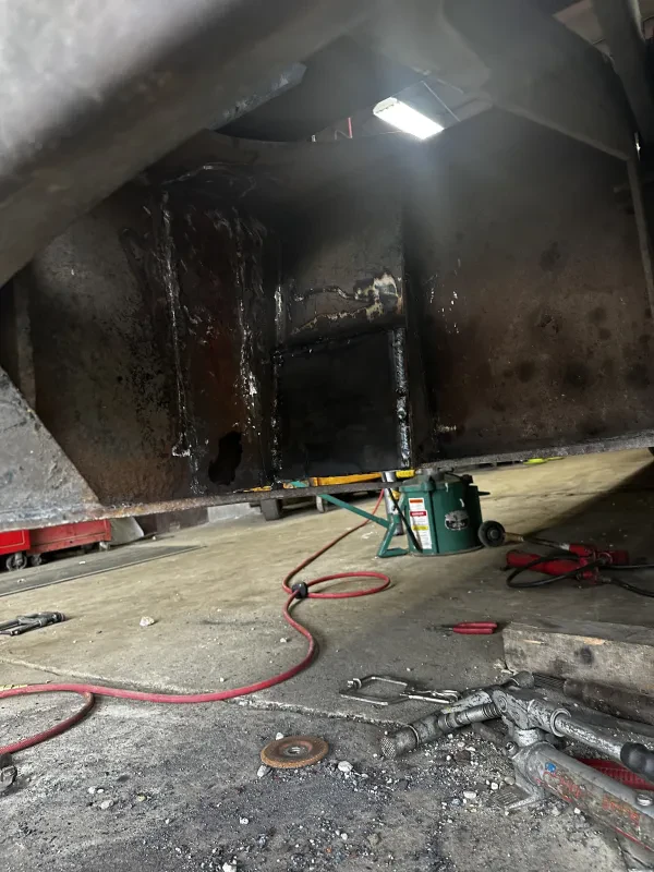 Erie Truck & Trailer Inc - photo 4