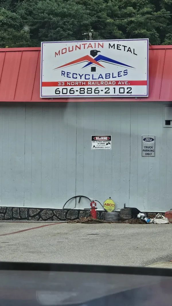 Mountain Metal Recyclables - photo 2