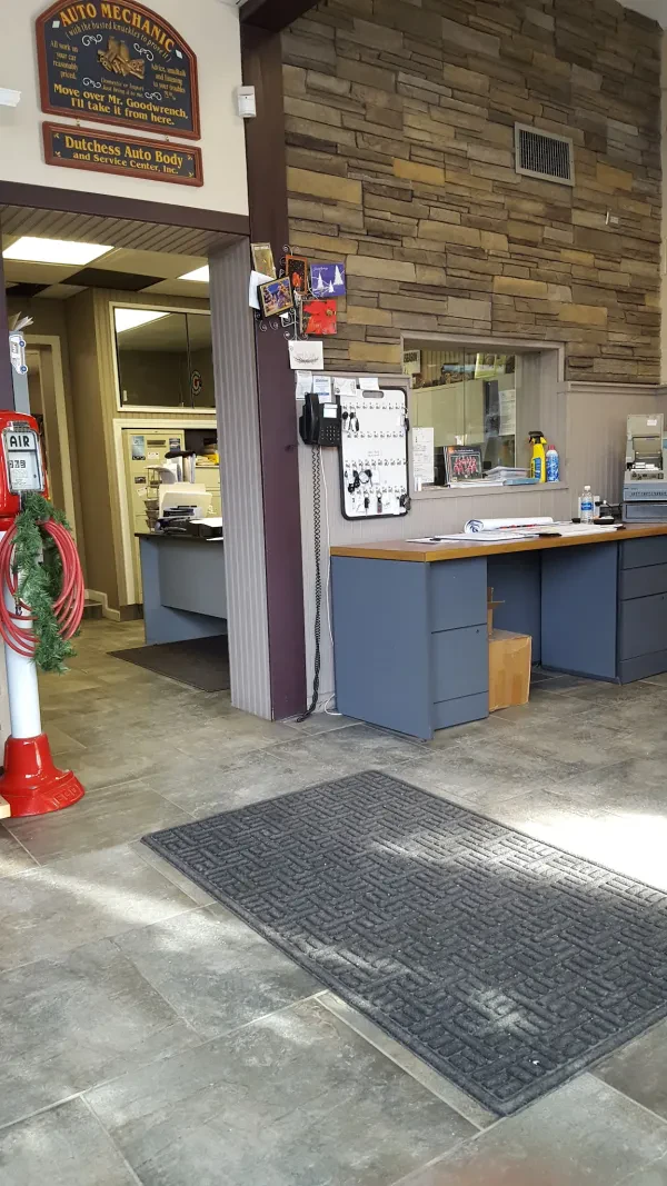 Dutchess Auto Body - photo 2