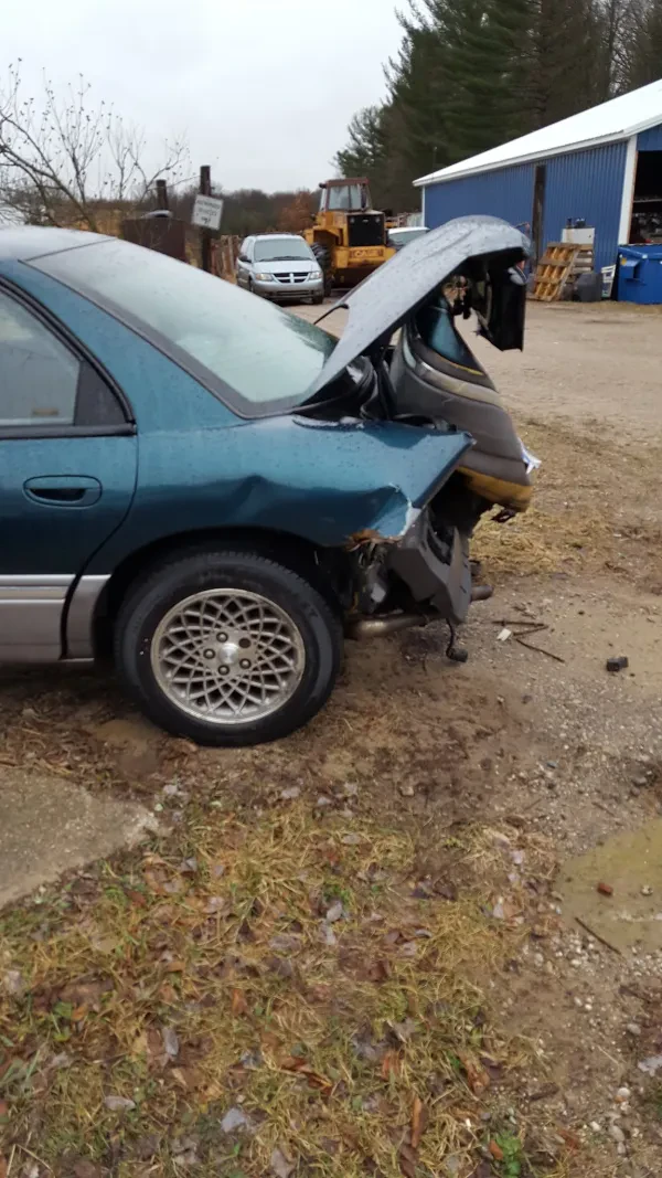 Mabrito Garage & Auto Salvage - photo 2