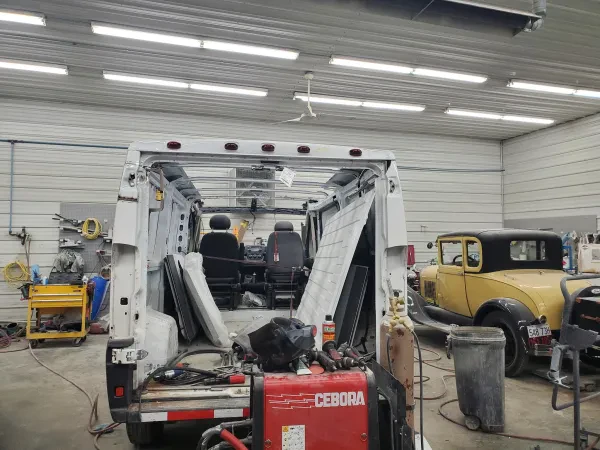 Bland Used Cars LLC Collision Center - photo 3