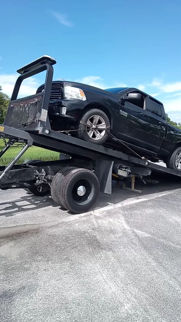 XBones Towing LLC - photo 2