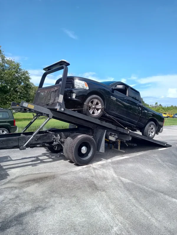 XBones Towing LLC - photo 3