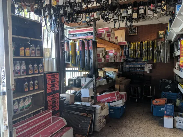 Hiep Loi Auto Parts - photo 2