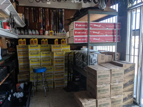 Hiep Loi Auto Parts - photo 3