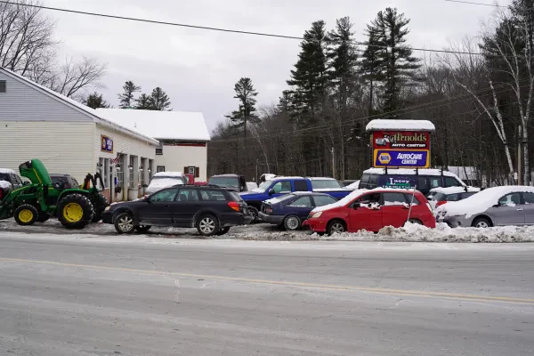 Arnold's Auto Center - photo 4